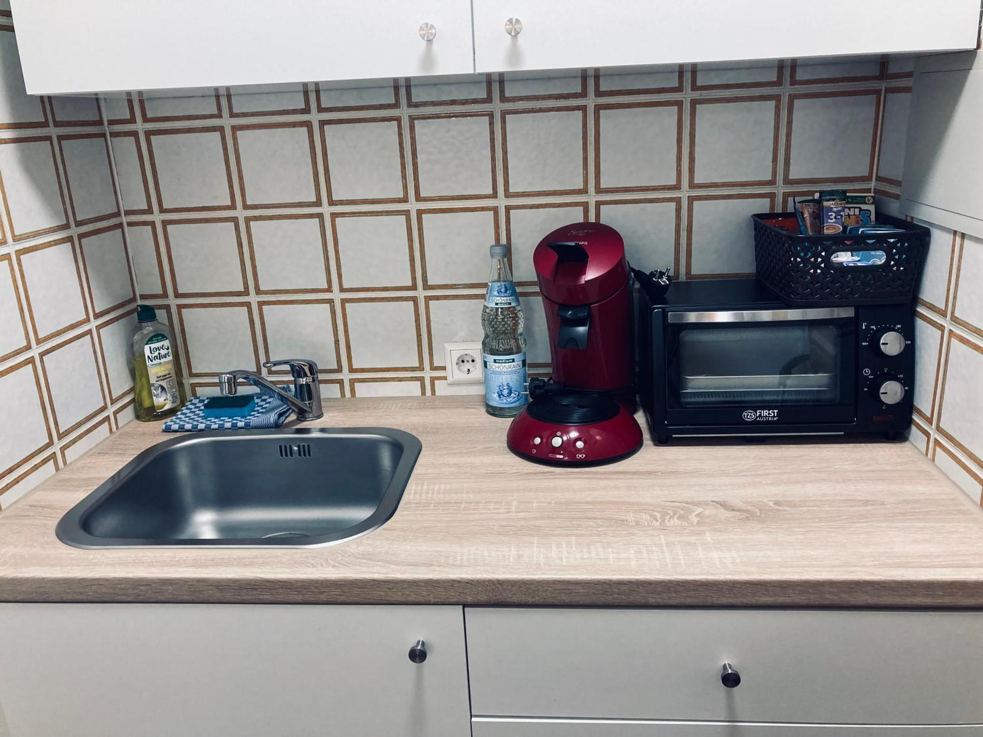Free Apartment - Ermstal Bad Urach Buitenkant foto